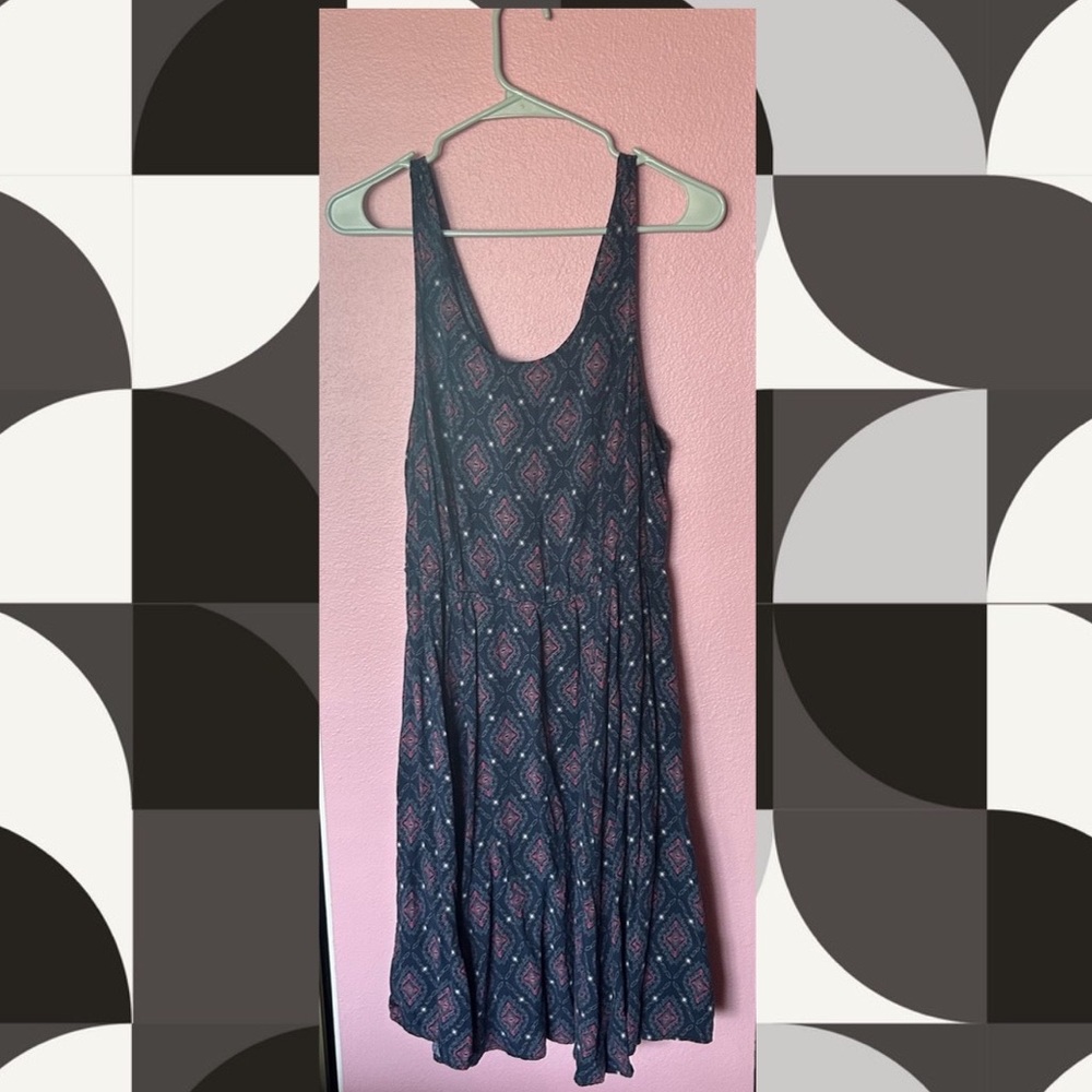torrid 1X navy medallion tie-back dress